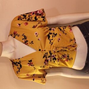 Polly Esther Top
